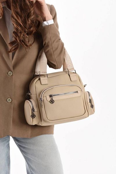 Berlin bags Chubby Multi-Eye Hand and Arm Crossbody Bag