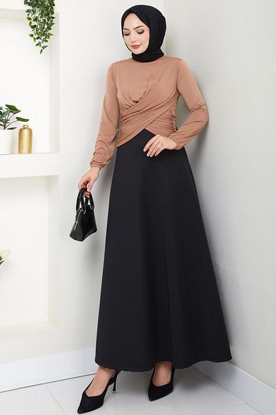 hafsamina Σανίδα μπλούζα με λαιμόκοψη Camel HM2765