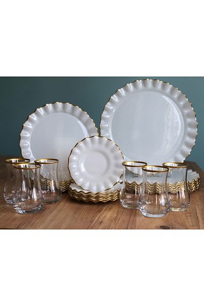 B&M Isabella Patterned Curved 24 Piece Breakfast Set