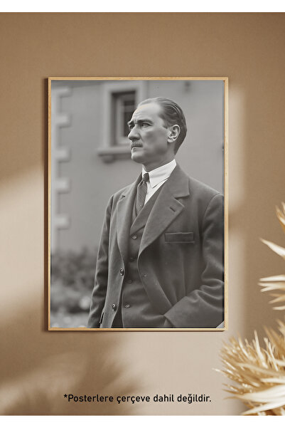 One Little Happiness Atatürk Portresi Poster Estetik Duvar Posteri , Çerçevesiz Poster
