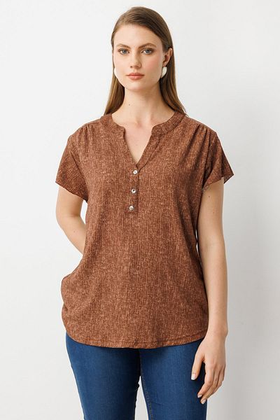 ON Hakim Collar Large Size Blouse