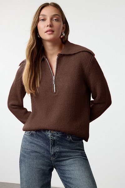 Trendyol Collection Brown Woolen Wide Fit Turn-Down Collar Zipper Knitwear Sweater Twoaw25Kz00011