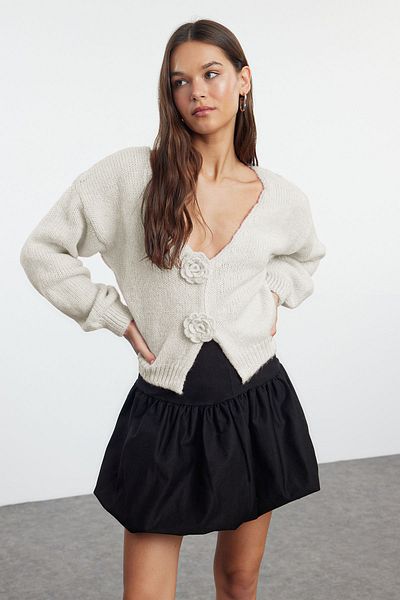 Trendyol Collection Stone Rose Detailed Knitwear Cardigan Twoaw25Hi00242