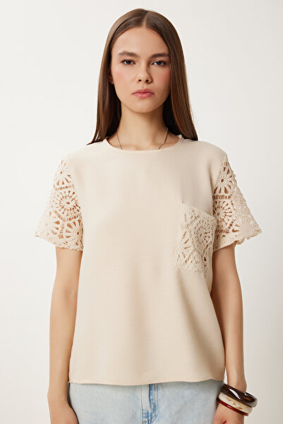 Happiness İstanbul Női krémszínű csipke részletes vászonblúz OK00070