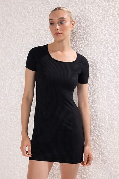 Trendyol Collection Black Mini Bodycone/Fitted Knitted Dress Twoss25El00851