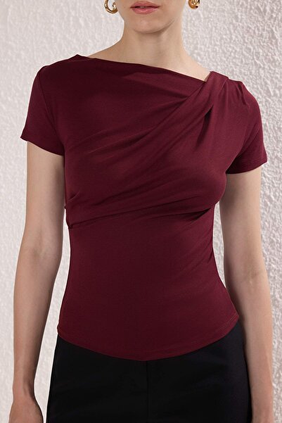 Trendyol Collection Burgundy Gather/Drape Detailed Fitted/Fitted Knitted Blouse Twoss25Bz00278
