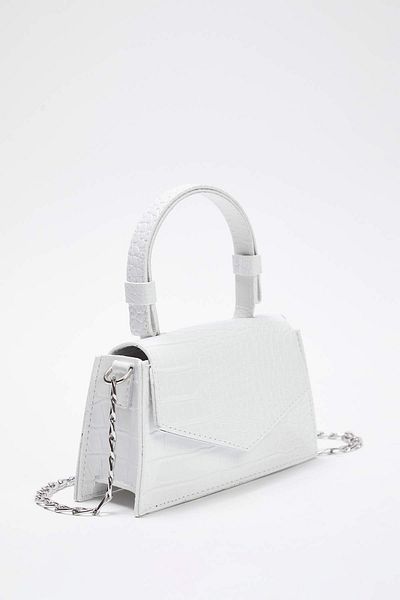 TRENDYOL SHOES Weiße strukturierte Mini-Citytasche für Damen mit Kreuzriemen TWOAW25OC00001