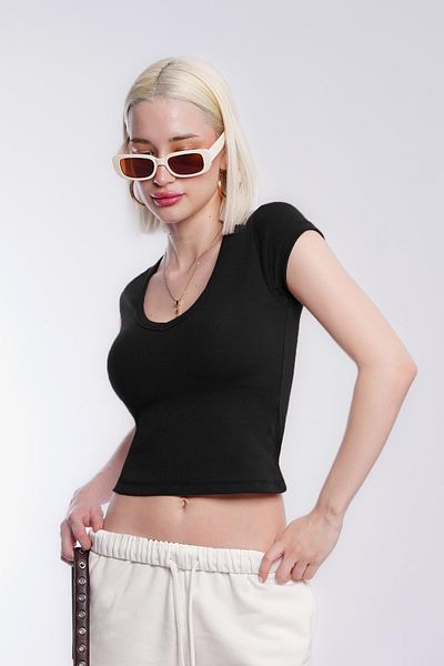 Madmext Black V-Neck Basic Women's T-Shirt Mg2450