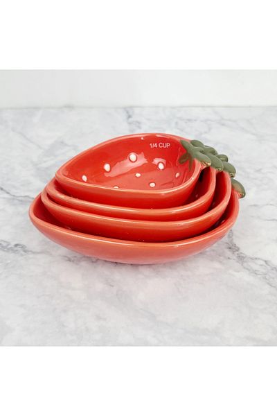 Warm Design أكواب قياس على شكل فراولة