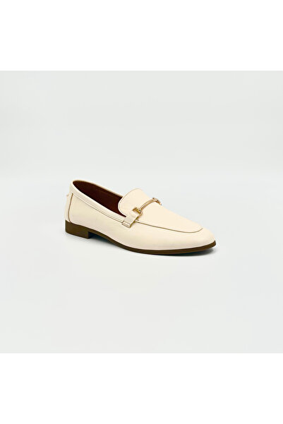 Folle Bej Hakiki Deri Loafer – 1 cm Topuklu Altın Tokalı Günlük Ayakkabı