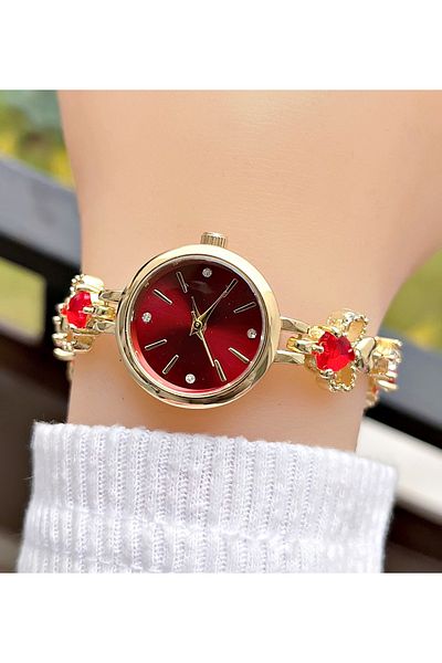 Weluxa Women's Wrist Watch with Heart Figure