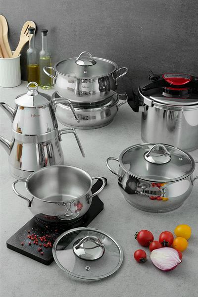 Hisar 13 Piece Induction Base Steel Dowry Set