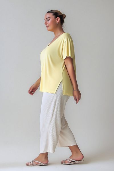 Hanezza Women's Plus Size Yellow Cotton Viscose T-Shirt with Side Slits (Oeko-Tex Series Fabric)