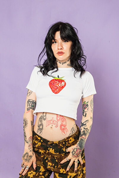 Bak Moda الفراولة ديسكو مطبوعة الأبيض المحاصيل الأعلى