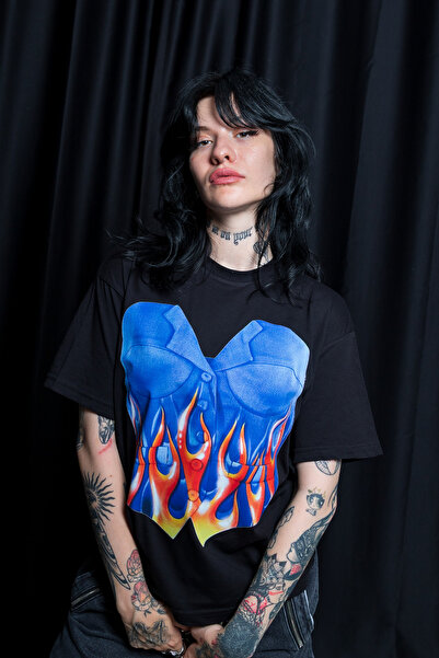 CİNEMA MODA Tricou negru pentru femei cu imprimeu Flame Top