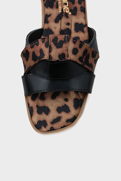 Capone Outfitters Zaren Women's Slippers