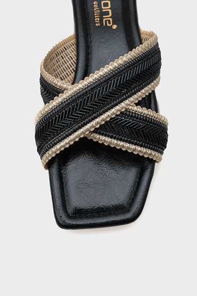 Capone Outfitters Ketty Flat Heeled Shiny Blunt Toe Cross Strap Women's Slippers