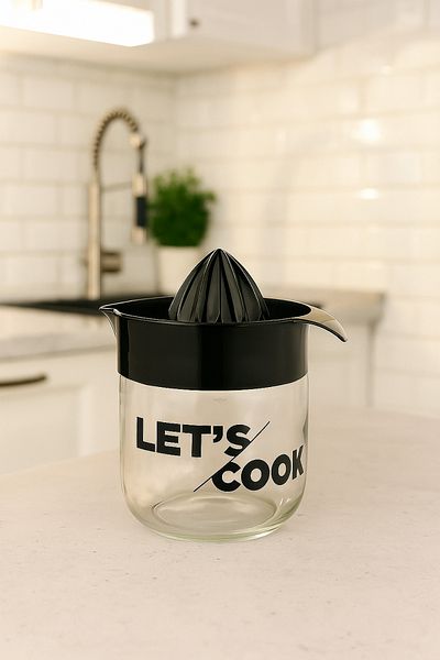 Melkan Home Black Glass Lemon and Citrus Juicer - 425ml Orange Juicer