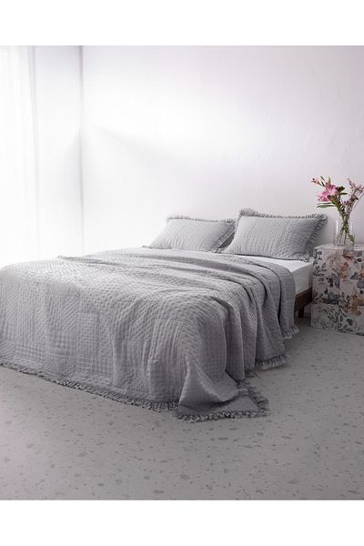 Madame Coco Maryon Einzel-Tagesdecke - Grau