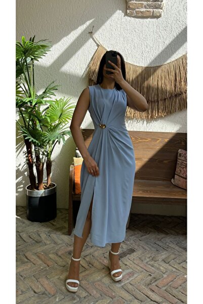 Nida Boutique Rochie midi cu mâneci zero, cu detaliu accesoriu la talie cu fantă în față