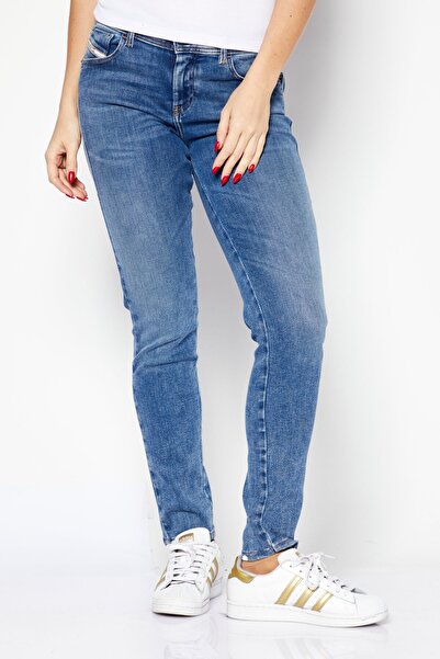 Diesel Women Regular Fit Washed Stretchable Denim Jeans, Blue