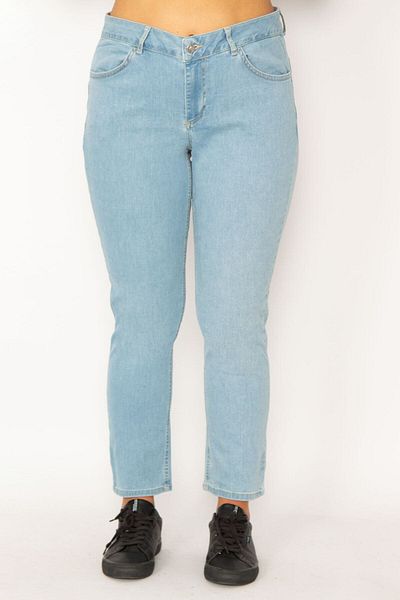 Şans Blugi de damă de mărime mare, albastru, cu 5 buzunare Lycra 65n34242