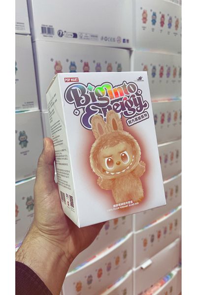 Pop Mart Labubu Medal Random Figures