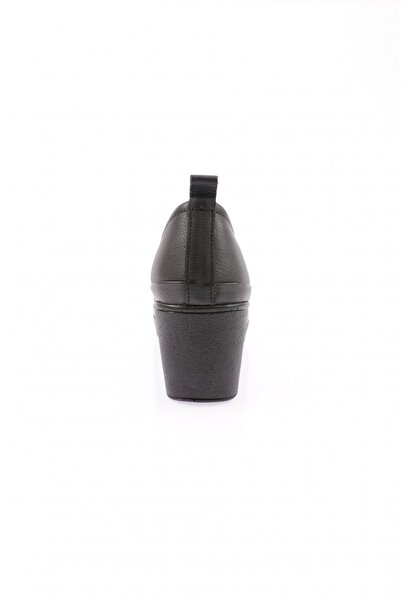 DGN 1062-22k Women's Striped Comfort Shoes