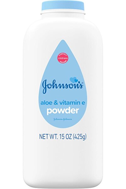 Johnson's بودرة أطفال، نشا ذرة نقي مع الصبار وفيتامين E، 15 أونصة (425 جم)
