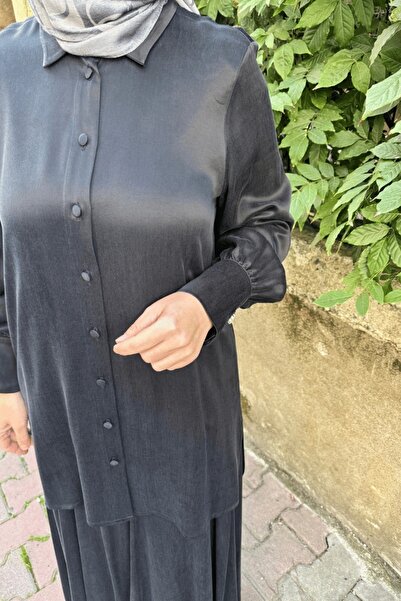 MISS DALIDA Black Cupro Shirt - Model T25K-3001