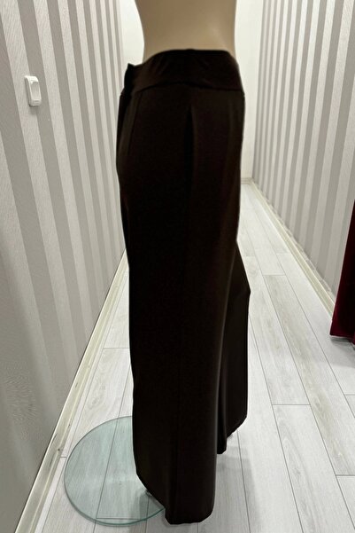MissWhence Brown Wide Leg Crepe Trousers - 35130
