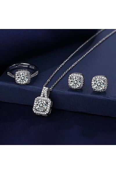 Choice مجموعة Ams70220 من 3 قطع قلادات وأقراط وخاتم مرصع بأحجار الزركونيا المكعبة مجموعة مجوهرات فضية اللون كلاسيكية للنساء