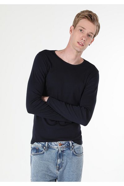Colin's Slim Fit Round Neck Plain Men's Navy Blue Long Sleeve T-Shirt