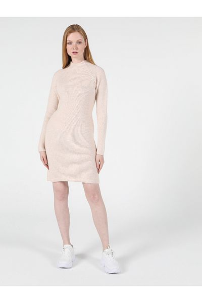 Colin's Rochie de damă slim fit bej cu mânecă lungă Cl 1051553