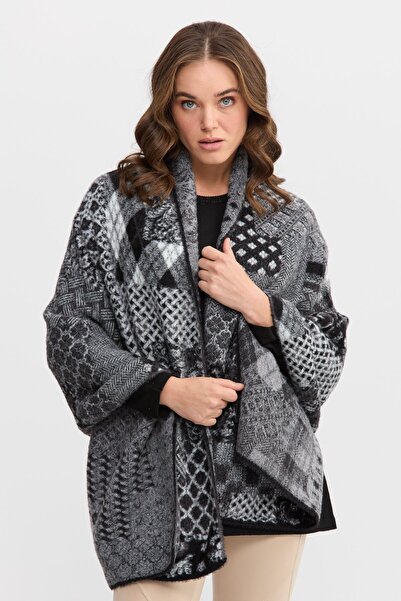 Desen Triko Women's Forty Patch Patterned Bearded Large Shawl 1