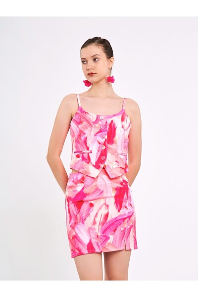 Swass Limited Edition Pink Feather Patterned Vest