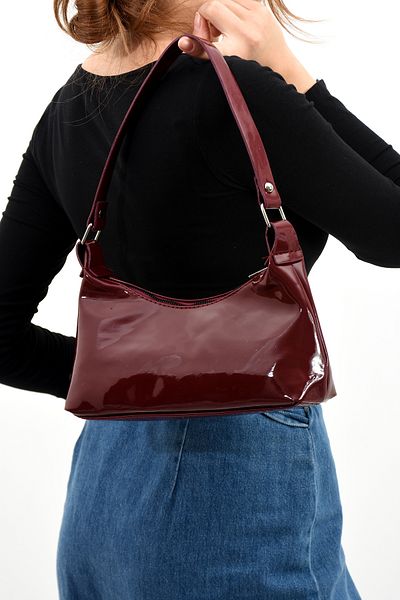 MODA ELF Berk Moda Women's Burgundy Patent Leather Shoulder Bag