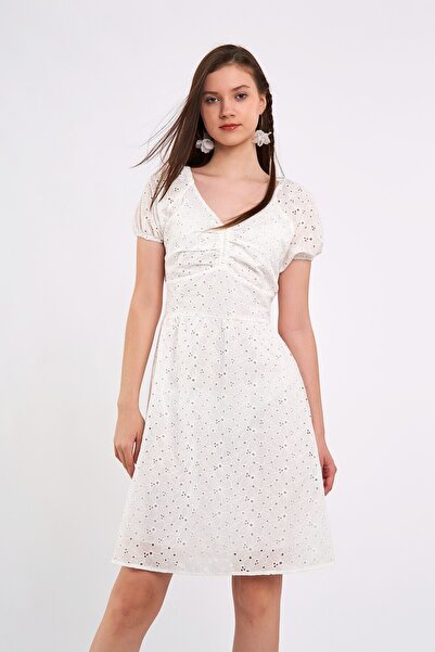 Swass Mini rochie albă festonată - Design de proprietar de stil