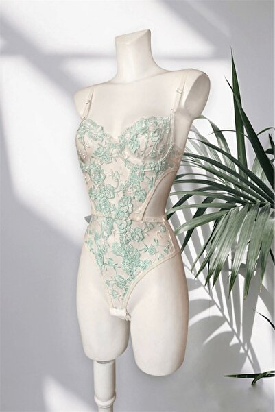 gc gece incisi Φορμάκι - Λεπτομερές σχέδιο λουλουδιών