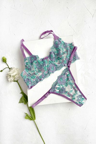 gc gece incisi Set sutien brodat floral