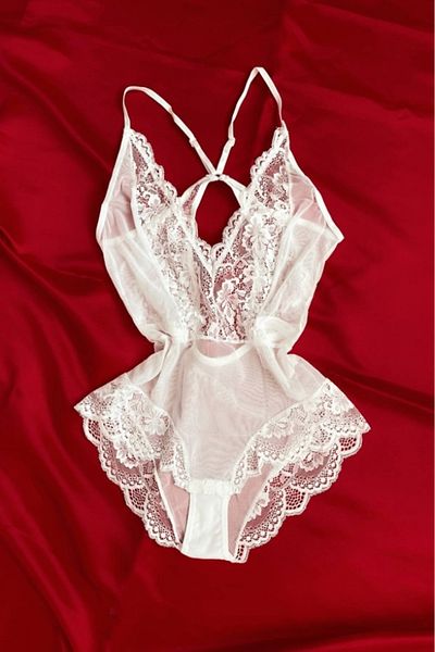Gece İncisi Elegance Ecru Lace Bodysuit