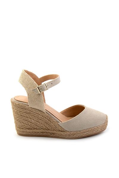 Bambi Beige Leather Women's Wedge Heeled Shoes K01718002302