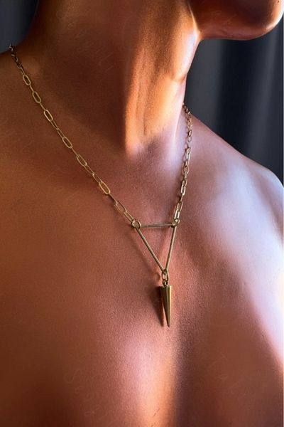 SEVGİLİ TAKI Triangle Shaped Paperclip (Stone) Steel Chain Necklace |   Glorius Series