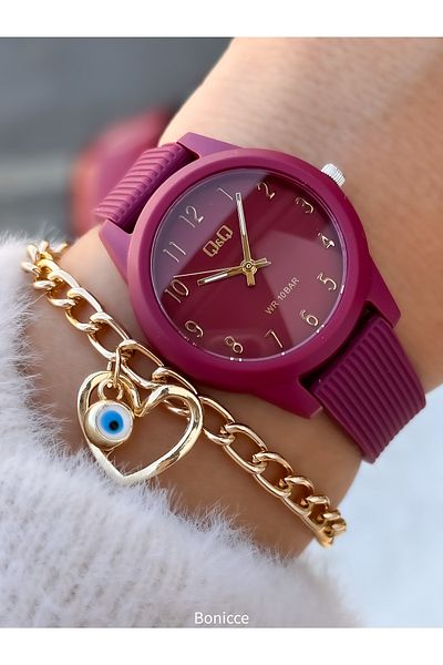 Q&Q 10 Bar Waterproof Dried Rose Women's Wristwatch with Silicone Cord - Suitable for Pool and Sea Use