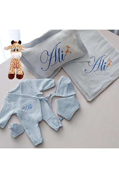 belladuri İsme Özel Nakışlı Müslin Bebek Seti – Battaniye, Yastık ve Kıyafet ...