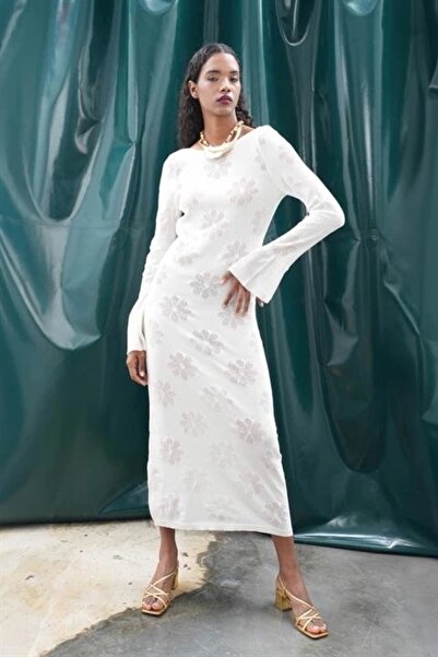 THE VOLER Φόρεμα με μοτίβο λουλουδιών Belen μεγάλου μεγέθους 2793