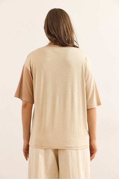 Olalook Γυναικείο μπλουζάκι μπεζ Camel Color Block Flowy Viscose TSH-19000928
