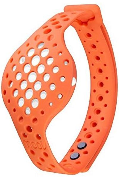 Moov Now - Special Edition - Blizzard White: Sunrise Orange - 3D Fitness Tracker & Real Time Audio C