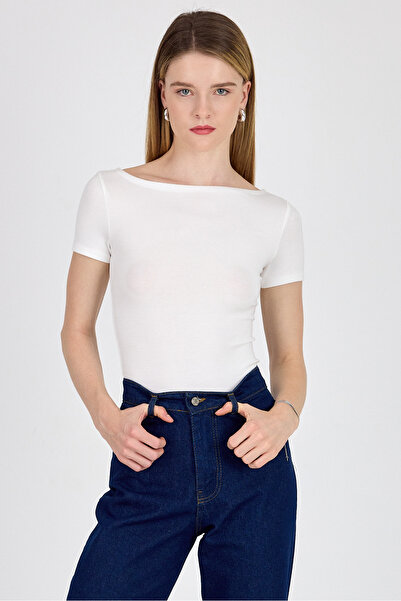 Rays Λευκό μπλουζάκι με λαιμόκοψη από ιξώδες/μαλακό ύφασμα 1469