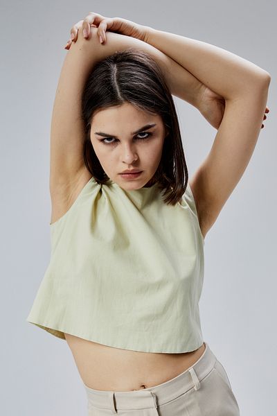 Bolivente Mint Regular Crop Blouse